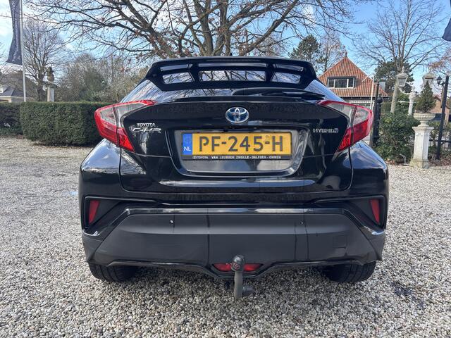 Toyota C-HR 1.8 Hybrid Executive / Camera / Trekhaak / Navi.