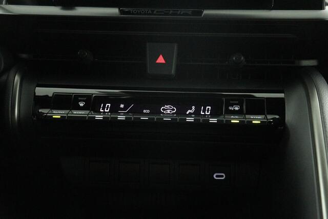 Toyota C-HR 1.8 Hybrid 140 Dynamic | Parkeersensoren | Navigatie | Apple Carplay/Android Auto |