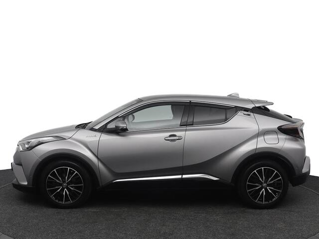 Toyota C-HR 1.8 Hybrid Executive | Stuur en stoelverwarming | Afneembare trekhaak | Keyless |