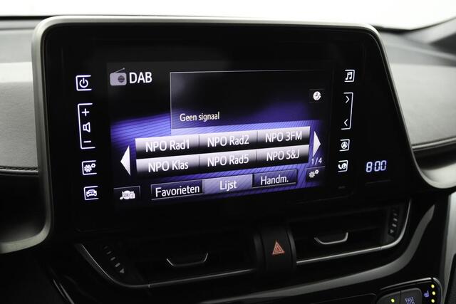 Toyota C-HR 1.8 Hybrid Executive | Stuur en stoelverwarming | Afneembare trekhaak | Keyless |