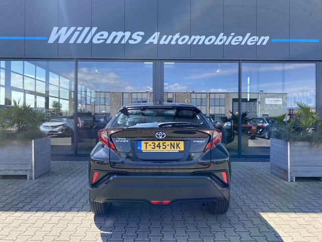 Toyota C-HR 1.8 Hybrid Dynamic App Connect , Stoelverwarming, Navigatie