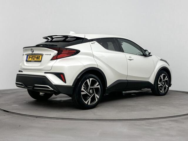 Toyota C-HR 2.0 Hybrid Style Leseman aangemeld 30-4 west