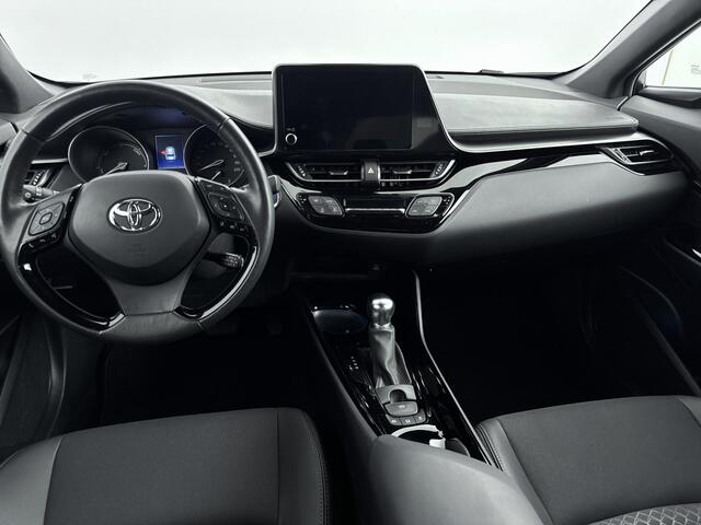 Toyota C-HR 2.0 Hybrid Style Leseman aangemeld 30-4 west