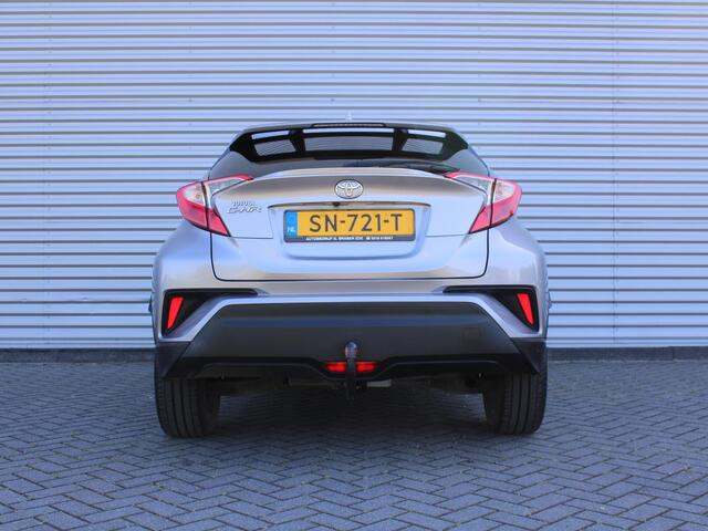 Toyota C-HR 1.2 Executive | Trekhaak | Stoelverwarming | Camera | 18" LM | JBL audio | Navi | Clima | Dodehoek detectie |