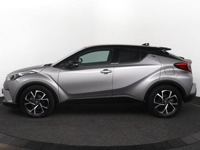 Toyota C-HR 1.8 Hybrid Bi-Tone | Navigatie | Trekhaak | Stoelverwarming|