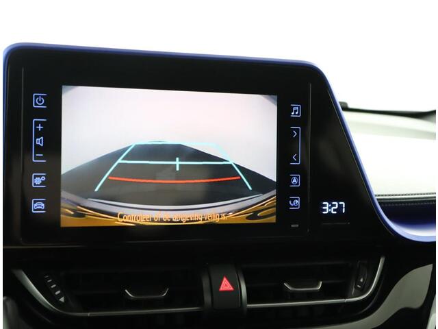 Toyota C-HR 1.8 Hybrid Bi-Tone | Navigatie | Trekhaak | Stoelverwarming|