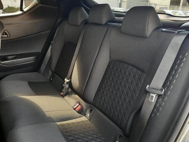 Toyota C-HR 1.8 Hybrid Style