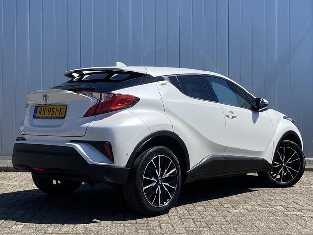 Toyota C-HR 1.2 Executive NL Auto Dealer Onderhouden Navi PDC Stoelverwarming Parelmoer