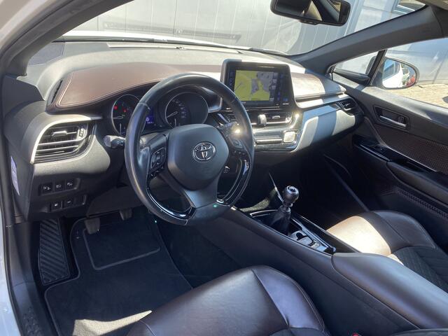 Toyota C-HR 1.2 Executive NL Auto Dealer Onderhouden Navi PDC Stoelverwarming Parelmoer