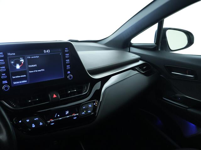Toyota C-HR 1.8 Hybrid Executive Limited | Apple CarPlay | Android Auto | Blind Spot | Trekhaak |