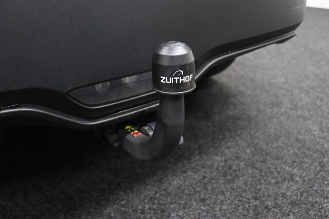 Toyota C-HR 2.0 Hybrid Style | Adaptive-cruise | Afneembare Trekhaak | Apple Carplay & Android Auto | Camera | Navigatie | Keyless | Dodehoekdetectie