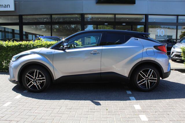 Toyota C-HR 2.0 Hybrid Style Bi-Tone | Rijklaar | Blind Spot | LED | Stoel-/stuurverw. | Apple/Android | Keyless | Parksens. v+a