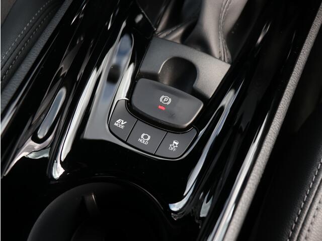 Toyota C-HR 2.0 Hybrid Dynamic I Camera I Dodehoekdetectie