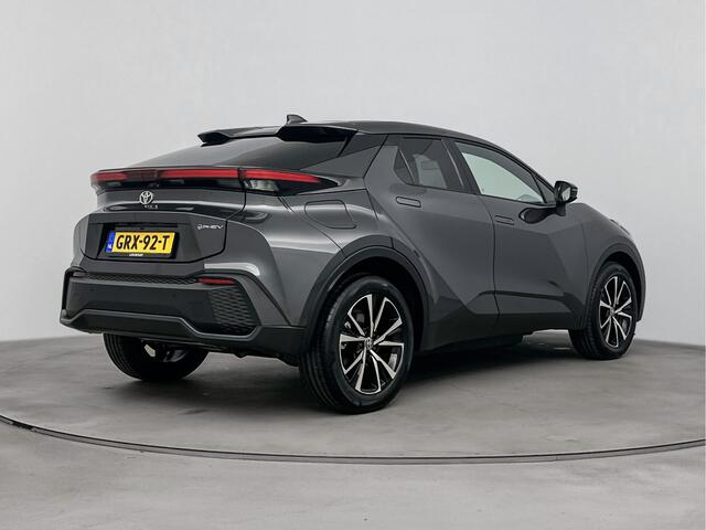 Toyota C-HR 2.0 Plug-in Hybrid 220 Business Plus *DEMO* | Stoel -/ Stuur Verwarming |