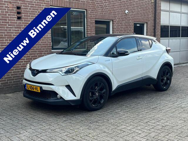 Toyota C-HR 1.8 Hybrid Executive. Bi Tone, Navi, Camera, StoelVerw, Afn Haak