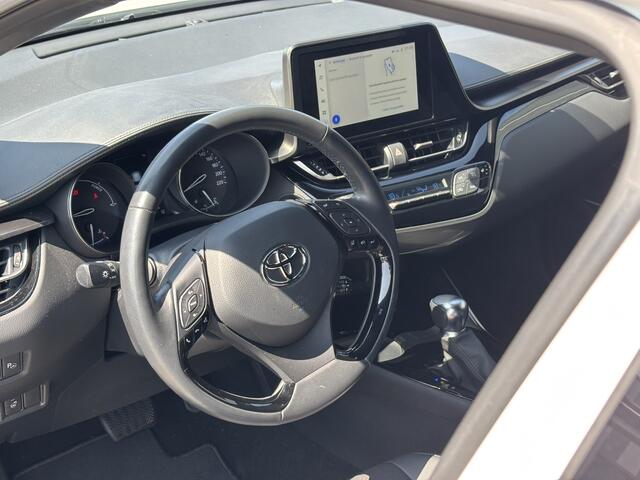 Toyota C-HR 2.0 Hybrid Dynamic / Navi / Applecarplay / Android Auto / Parelmoer / Camera /