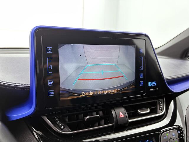 Toyota C-HR 1.8 Hybrid Bi-Tone Plus | Navigatie | LED | Lederen Bekleding | Stuur- en Stoelverwarming |