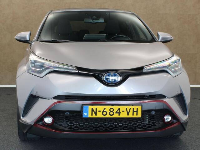 Toyota C-HR 1.8 Hybrid Business Intro - AFNEEMBARE TREKHAAK - TREKGEWICHT 725 KG - NAVIGATIE - 18 INCH LICHT METALEN VELGEN - PARKEERSENSOREN VOOR/ ACHTER - VOORSTOELEN VERWARMD - STUUR VERWARMD - PARKEERASSISTENT- DODEHOEK DETECTIE