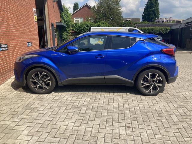 Toyota C-HR 1.8 Hybrid Dynamic *Net binnen*