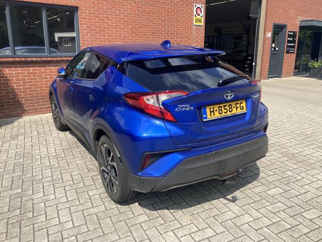 Toyota C-HR 1.8 Hybrid Dynamic *Net binnen*