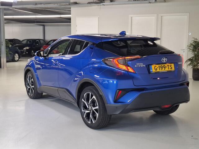 Toyota C-HR 1.8 Hybrid Style | dodehoekdetectie | Keyless | PDC V+A | JBL-audio | Stoelverw. | adapt. cruise |