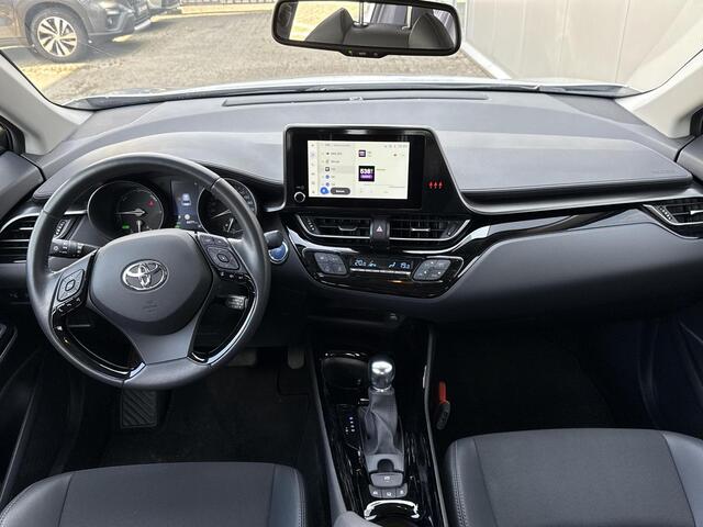 Toyota C-HR 2.0 Hybrid Dynamic **TREKHAAK/ KEYLESS/ ADAPTIEF CRUISE CONTROL/ 36 MAANDEN GARANTIE**