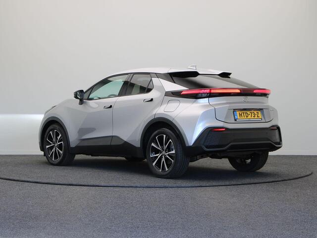Toyota C-HR 1.8 Hybrid 140 Dynamic | Stoel, Stuur en Voorruitverwarming | Keyless Entry | Adaptieve Cruise Control | Elektrische Achterklep |