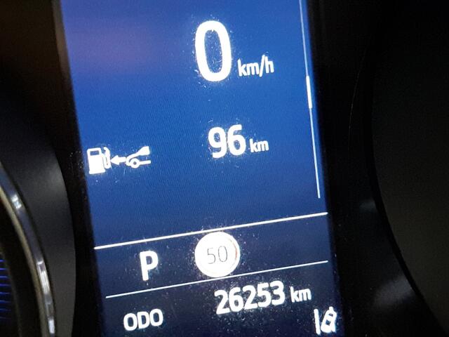 Toyota C-HR 1.8 Hybrid Dynamic | Apple CarPlay | Navigatie | Camera |