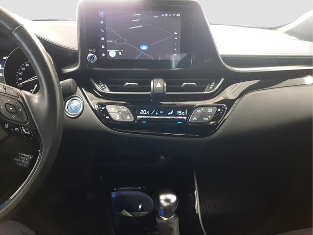 Toyota C-HR 1.8 Hybrid Dynamic | Apple CarPlay | Navigatie | Camera |