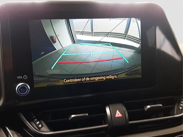 Toyota C-HR 1.8 Hybrid Dynamic | Apple CarPlay | Navigatie | Camera |