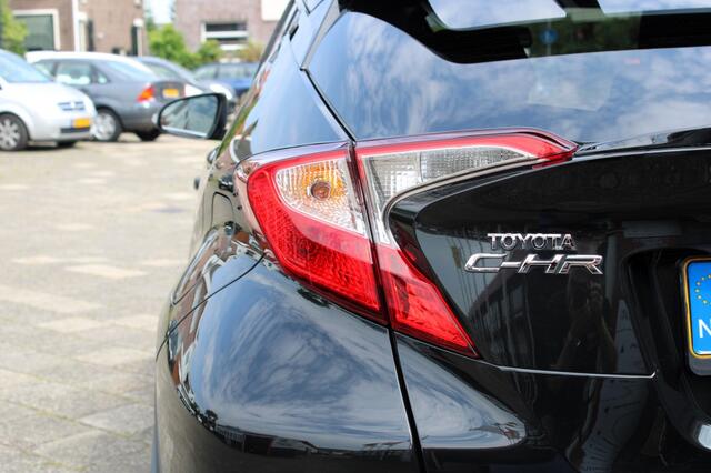 Toyota C-HR 1.8 Hybrid Dynamic