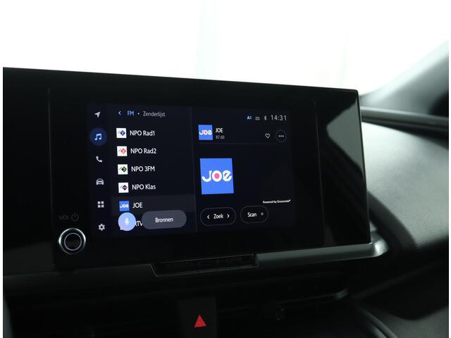 Toyota C-HR 2.0 Plug-in Hybrid 220 Business Plus | Stoelverwarming | Stuurwielverwarming | Apple carplay & Android auto |