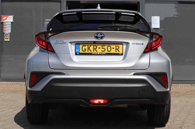 Toyota C-HR 1.8 Hybrid Dynamic Plus Dodehoek/Winterpakket/Parkeersensoren