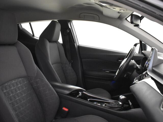 Toyota C-HR 1.8 Hybrid Dynamic | Parkeersensoren V+A | Navigatie