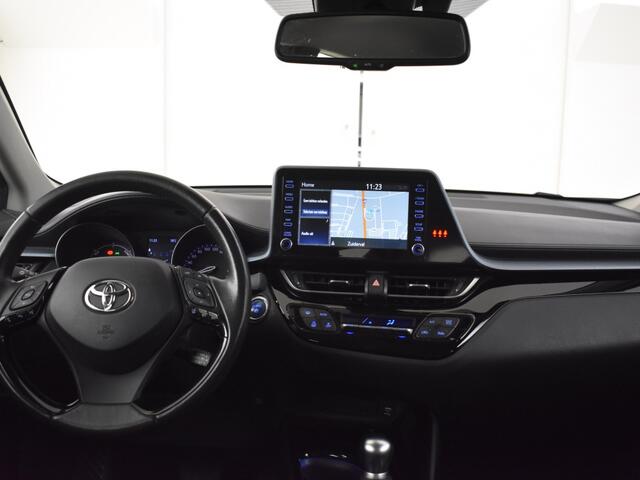 Toyota C-HR 1.8 Hybrid Dynamic | Parkeersensoren V+A | Navigatie