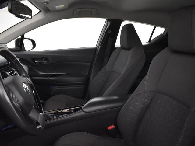Toyota C-HR 1.8 Hybrid Dynamic | Parkeersensoren V+A | Navigatie