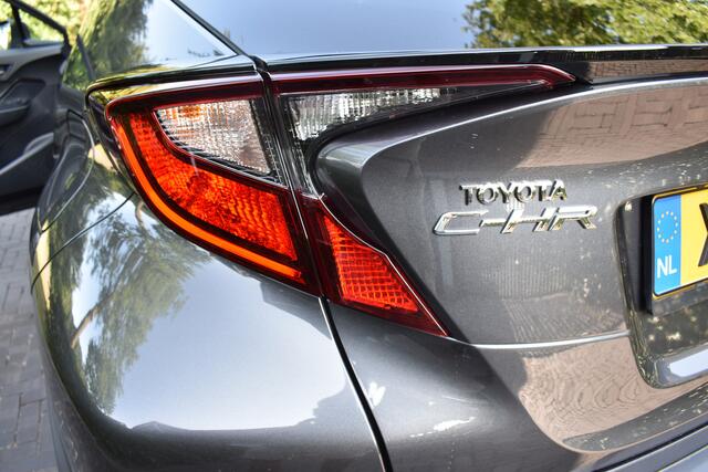 Toyota C-HR 2.0 Hybrid GR-Sport '23 153PK LUXE UITV.