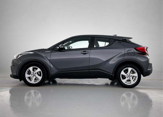 Toyota C-HR 1.8 Hybrid Active | Navigatie | PDC |