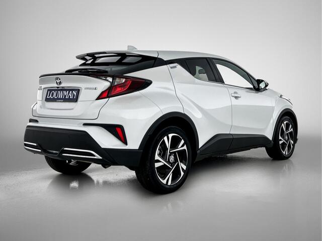 Toyota C-HR 2.0 Hybrid Style | 184 PK | Stoelverwarming | Navigatie | 18 Inch LM Velgen | Parelmoer Lak |