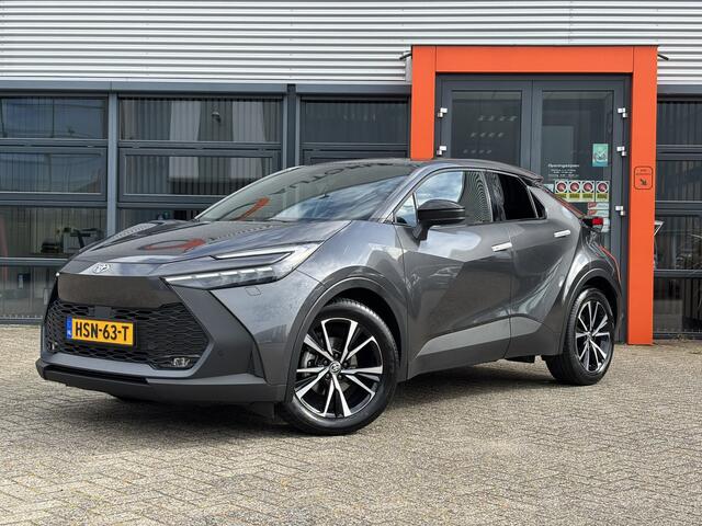 Toyota C-HR 1.8 Hybrid 140 Dynamic / Camera / Navi / Applecarplay/Androidauto / Elek Achterklep / Draadloos Telefoonlader /