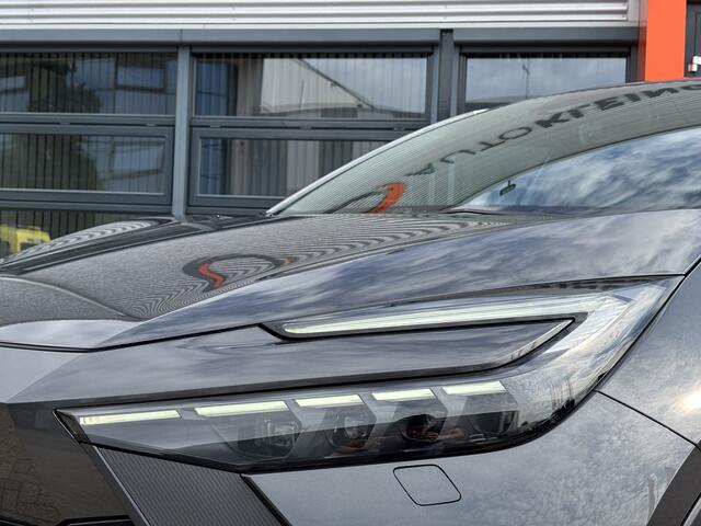 Toyota C-HR 1.8 Hybrid 140 Dynamic / Camera / Navi / Applecarplay/Androidauto / Elek Achterklep / Draadloos Telefoonlader /