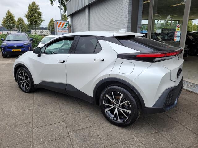 Toyota C-HR TOYOTA Hybrid First Edition Limited, Aut., 18inch, Parkeersensoren, Camera, Stoelverwarming