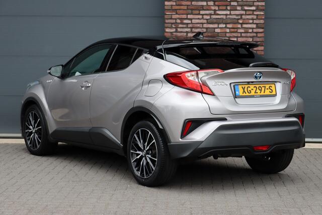 Toyota C-HR 1.8 Hybrid Dynamic | Adaptieve Cruise Control | Stuurverwarming | Camera | Stoelverwarming | 18'' LM | Bluetooth | Verstelbare Lendensteun |