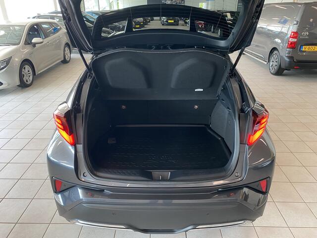 Toyota C-HR 2.0 Hybrid Style Edition