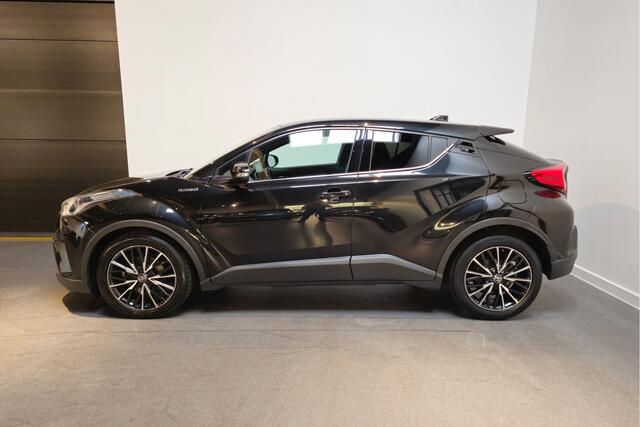 Toyota C-HR 1.8 Hybrid Energy - Stoelverwarming - Navi - Achteruitrijcamera