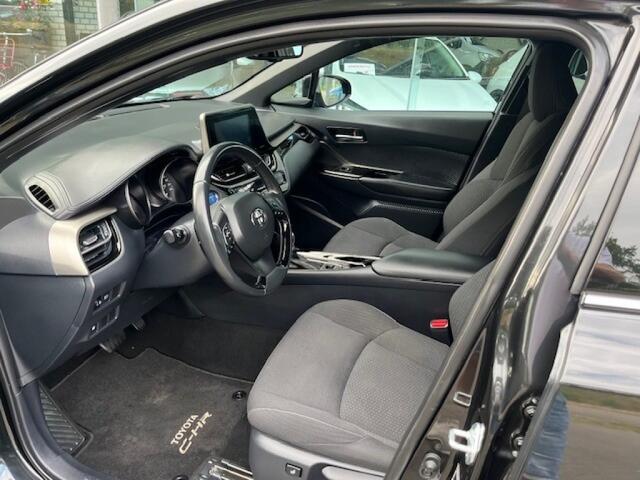 Toyota C-HR 1.8 Hybrid Dynamic NAVI CRUISE CAMERA