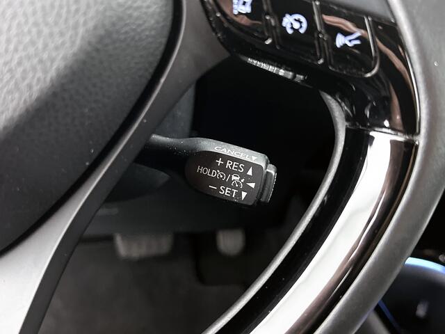 Toyota C-HR 2.0 Hybrid Business Plus