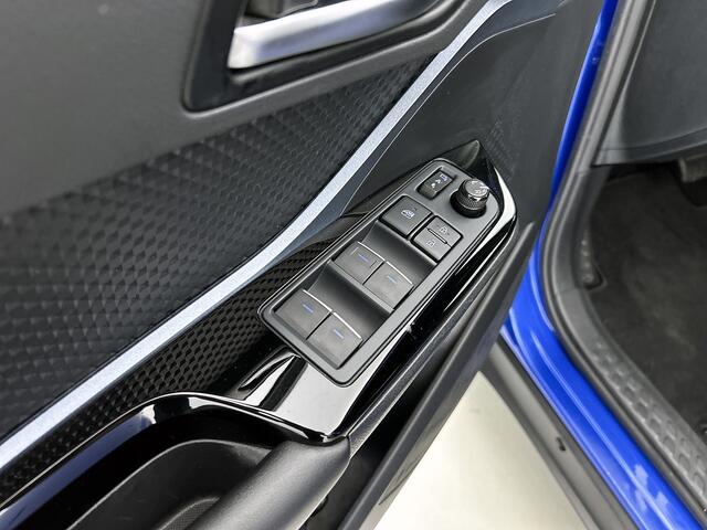 Toyota C-HR 2.0 Hybrid Business Plus