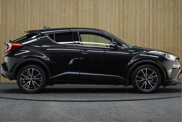 Toyota C-HR 1.8 Hybrid Executive | Adaptive-cruise | Camera | Navigatie | Leder | Keyless | Clima | Parkeerhulp | Stoelverwarming