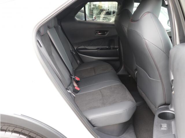 Toyota C-HR 2.0 PHEV 220 GR Sport I Direct leverbaar I Leder I JBL